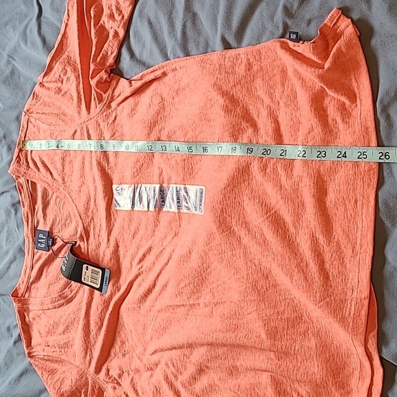 GAP women's large long sleeve soft T-shirt. NWT Peach color - Picture 8 of 10
